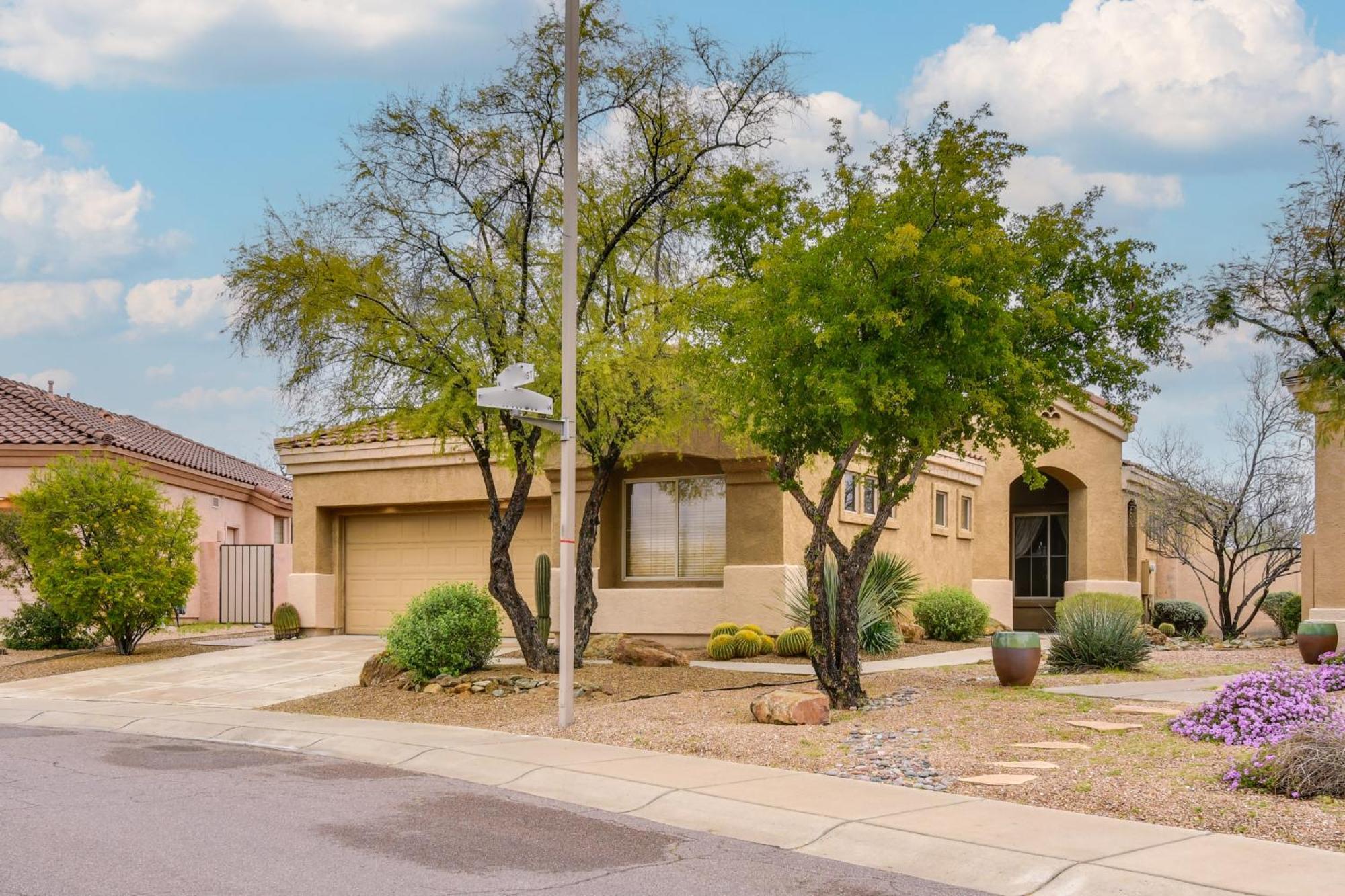 Arizona Vacation With Private Pool And Pergola! Phoenix